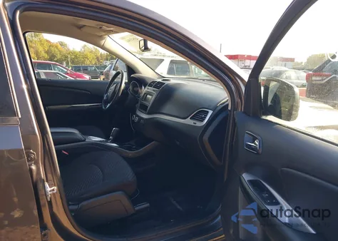 2016 Dodge Journey Se z USA, uszkodzony, nr VIN 3C4PDCAB0GT151700